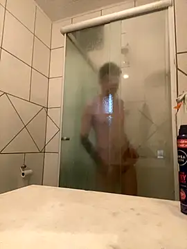 Kissmalditox online show from November 3, 1:00 am