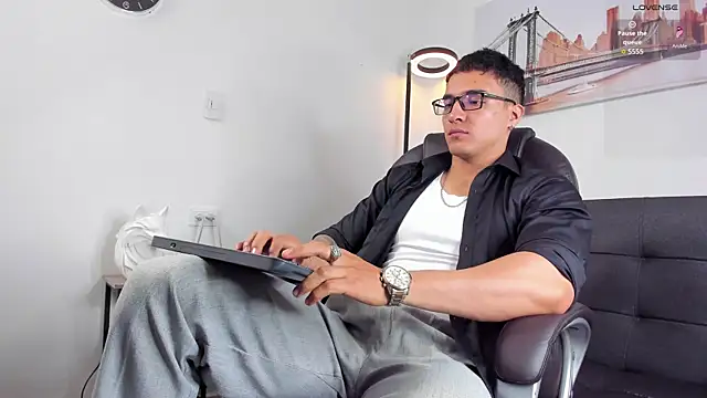 Dash Bukoski online show from January 10, 2:56 pm