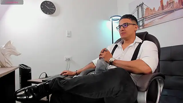 Dash Bukoski online show from November 6, 11:47 am