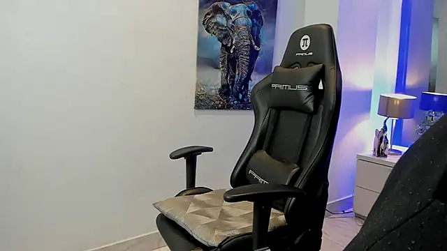 Dash Bukoski online show from February 9, 11:08 am