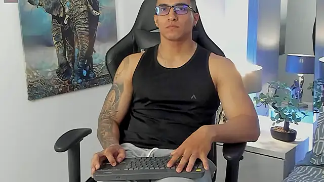 Dash Bukoski online show from February 25, 12:27 pm