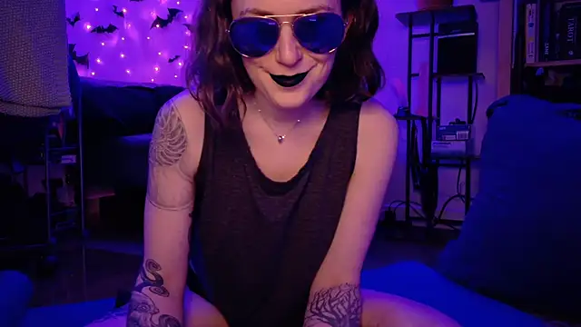 mistressannafoxx online show from April 21, 12:12 am