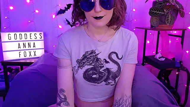 mistressannafoxx online show from February 13, 9:59 pm