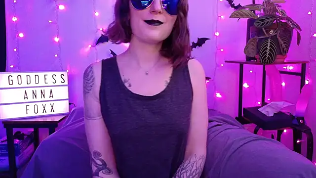 mistressannafoxx online show from February 23, 10:21 pm