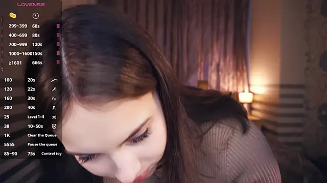 NylaNadler online show from September 28, 6:09 am