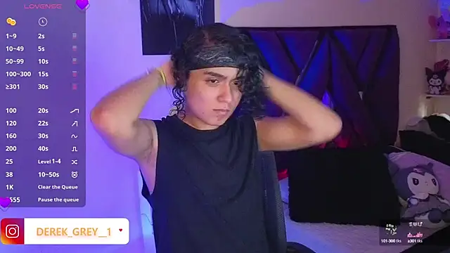 derek greyy  online show from September 15, 8:09 pm