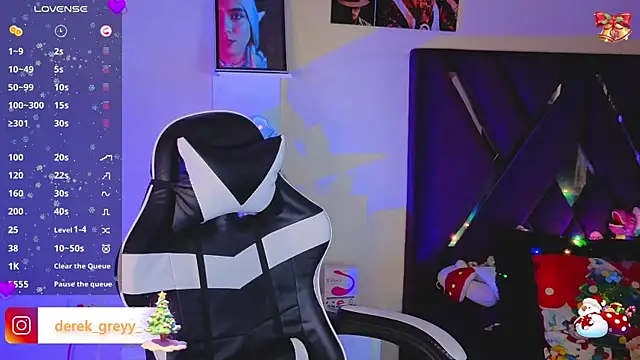 derek greyy  online show from December 14, 6:35 pm