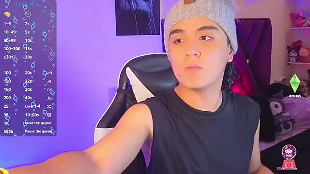 derek greyy  online show from September 22, 6:47 pm