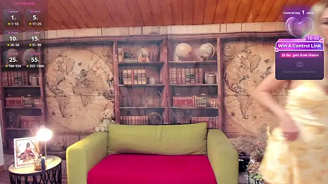  solar criss  online show from February 19, 9:45 pm