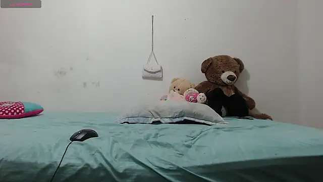 toxic sweet  online show from February 15, 4:35 am