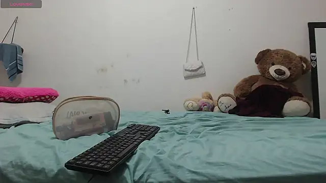 toxic sweet  online show from February 10, 4:22 am