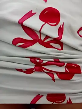 toxic sweet  online show from November 28, 4:34 am