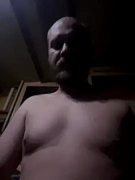 Snapshot of Sxyfeetlvr chatting on December 1, 8:15 am Sxyfeetlvr online show from December 1, 8:15 am