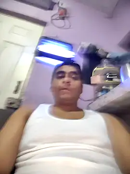 Snapshot of Rtmh1250 chatting on December 1, 1:06 am Rtmh1250 online show from December 1, 1:06 am