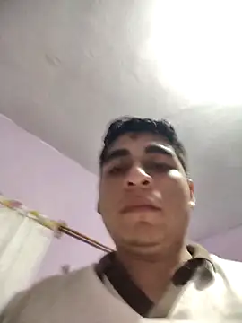 Snapshot of Rtmh1250 chatting on December 15, 1:00 am Rtmh1250 online show from December 15, 1:00 am