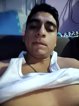 Snapshot of Rtmh1250 chatting on October 27, 12:11 am Rtmh1250 online show from October 27, 12:11 am