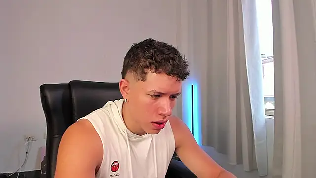 Snapshot of nathan_blake chatting on September 14, 5:35 pm nathan blake online show from September 14, 5:35 pm