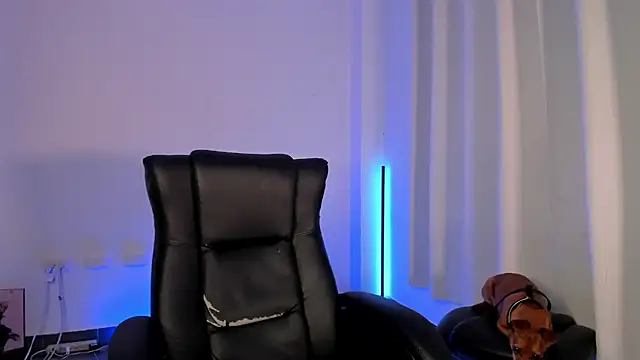 Snapshot of nathan_blake chatting on December 4, 7:46 pm nathan blake online show from December 4, 7:46 pm