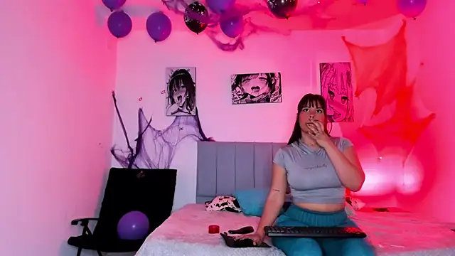 penelopestar 2 online show from October 31, 3:36 am