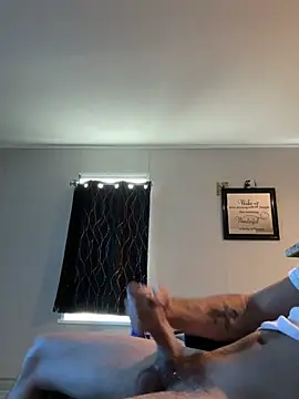 OscarBrow online show from February 15, 7:02 pm