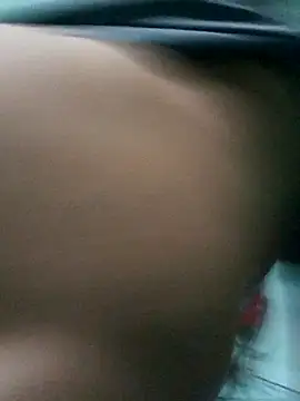 Snapshot of Az21889 chatting on October 7, 3:35 pm Az21889 online show from October 7, 3:35 pm