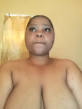 Snapshot of PRINCESSEMELXX93 chatting on October 13, 11:01 am PRINCESSEMELXX93 online show from October 13, 11:01 am