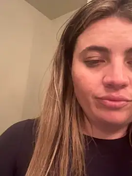 M1l3yD3w online show from October 11, 2:34 am