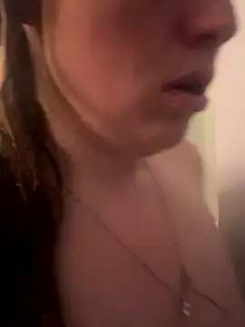 M1l3yD3w online show from November 3, 3:23 am