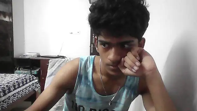 Snapshot of kjohn20 chatting on October 5, 7:54 am kjohn20 online show from October 5, 7:54 am