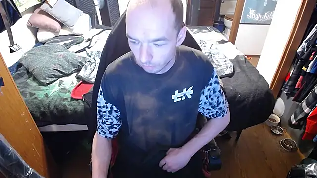 womenhateme69 online show from April 13, 7:45 am