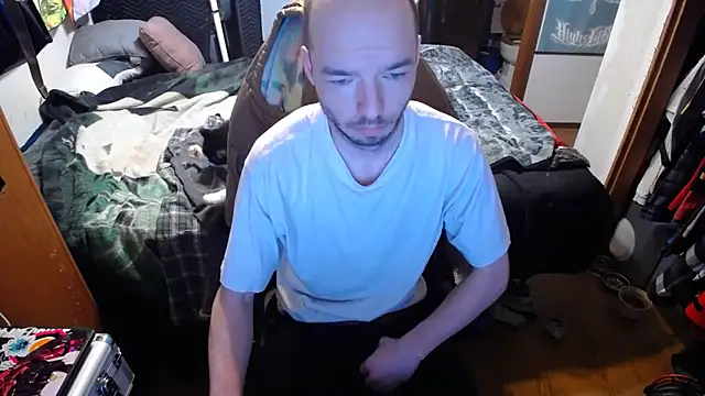 womenhateme69 online show from March 19, 11:10 am