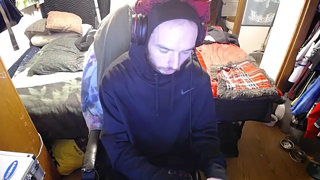 womenhateme69 online show from December 5, 2:26 pm