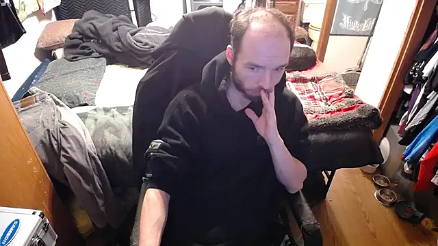 womenhateme69 online show from November 22, 5:39 am