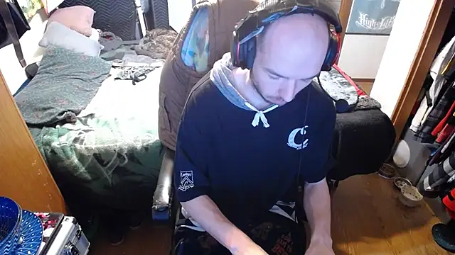 womenhateme69 online show from March 20, 3:18 am