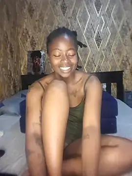 Snapshot of naked__ chatting on October 21, 4:12 am naked online show from October 21, 4:12 am