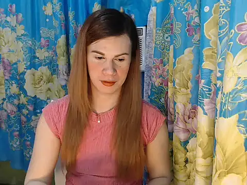042787DONNA online show from May 21, 6:33 am