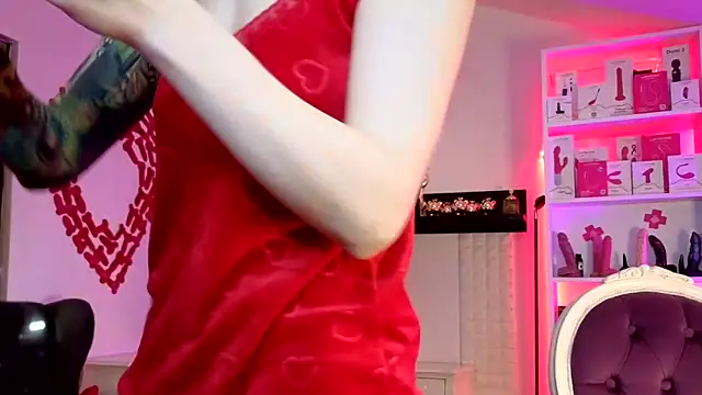 Snapshot of kulteacher chatting on February 22, 9:33 am kulteacher online show from February 22, 9:33 am