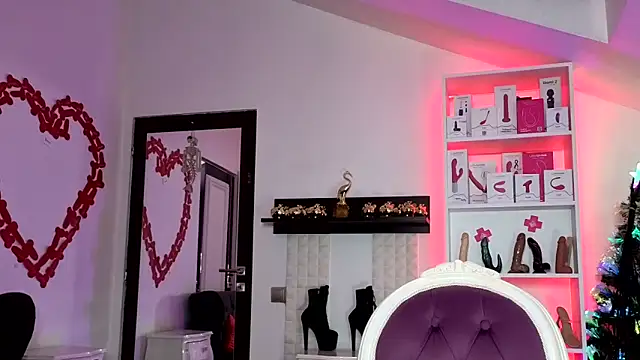 Snapshot of kulteacher chatting on December 4, 8:13 am kulteacher online show from December 4, 8:13 am