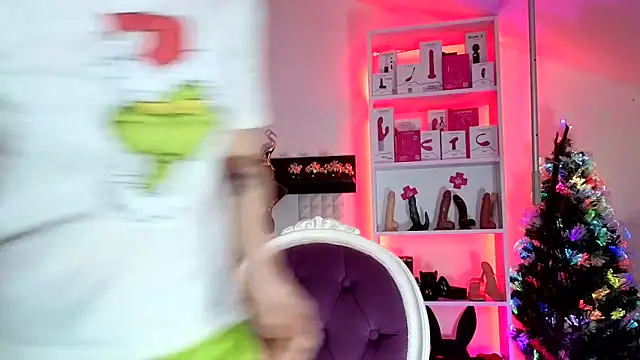 Snapshot of kulteacher chatting on December 21, 9:22 am kulteacher online show from December 21, 9:22 am