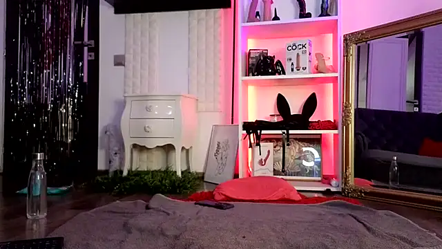 kulteacher online show from April 9, 3:29 pm