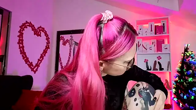 Snapshot of kulteacher chatting on November 16, 8:30 am kulteacher online show from November 16, 8:30 am