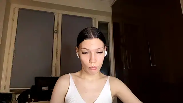 AlfredaBillegas online show from September 26, 6:26 pm