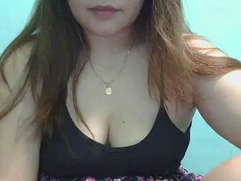 Snapshot of sexychubb101 chatting on October 17, 8:06 am sexychubb101 online show from October 17, 8:06 am