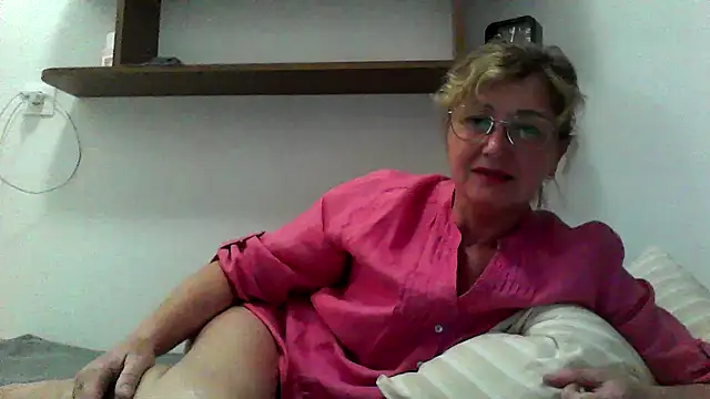IrynaMolbertx online show from September 17, 7:27 pm