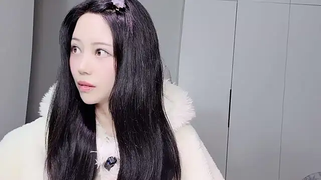 Amy-i online show from February 22, 6:31 pm