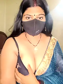 reena502 online show from July 21, 3:52 am