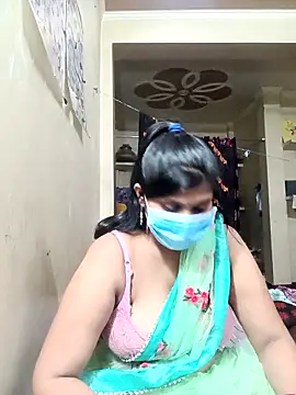 Snapshot of reena502 chatting on September 22, 4:46 pm reena502 online show from September 22, 4:46 pm