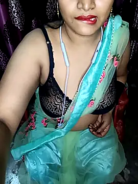 Snapshot of reena502 chatting on October 2, 5:27 pm reena502 online show from October 2, 5:27 pm