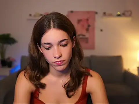 Snapshot of kissie_cat chatting on September 16, 1:12 pm kissie cat online show from September 16, 1:12 pm