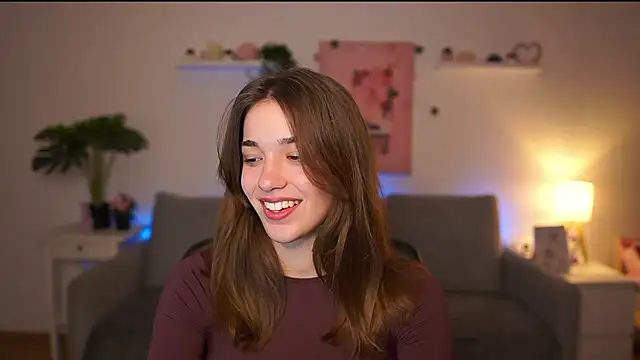 kissie cat online show from January 12, 2:13 pm